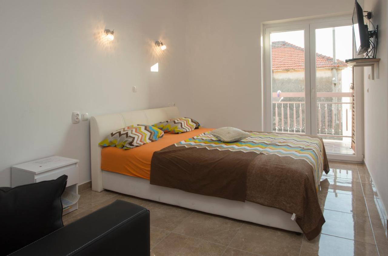 Villa Nives Holiday Apartment Rentals Ποντστράνα Εξωτερικό φωτογραφία